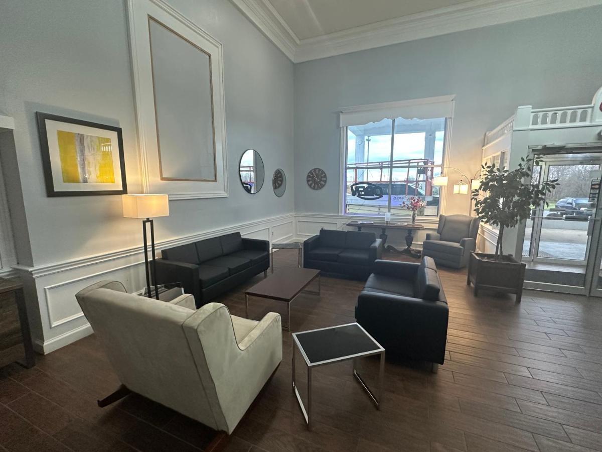 I65 Studio Suites 斯科茨堡 外观 照片